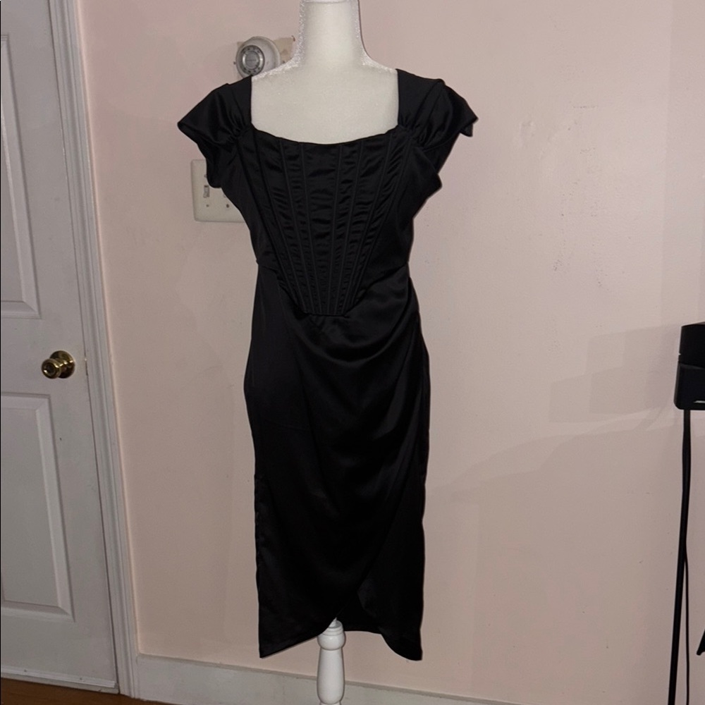 Elegant Black Dress